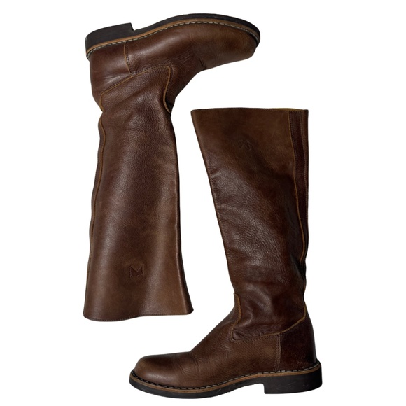 Roots Leather Knee-High Boots | Made in Canada | Brown | Size 7 - Picture 3 of 16